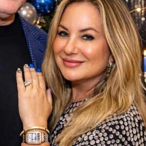 Meet your Posher, Debi